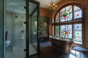 Luxury Flat in Famous Historic Building